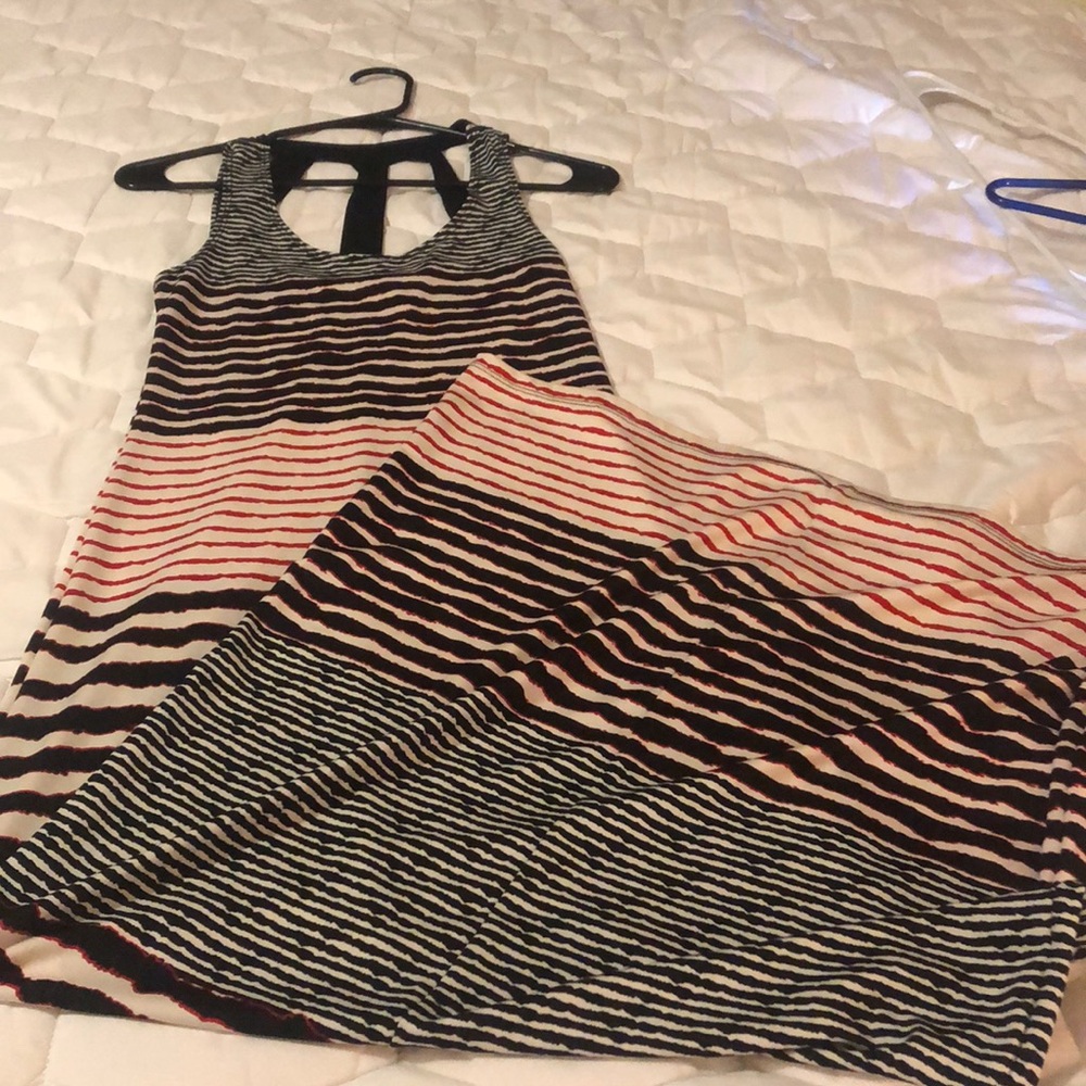 Maxi, Baileyblue, red/black/white,cream, small